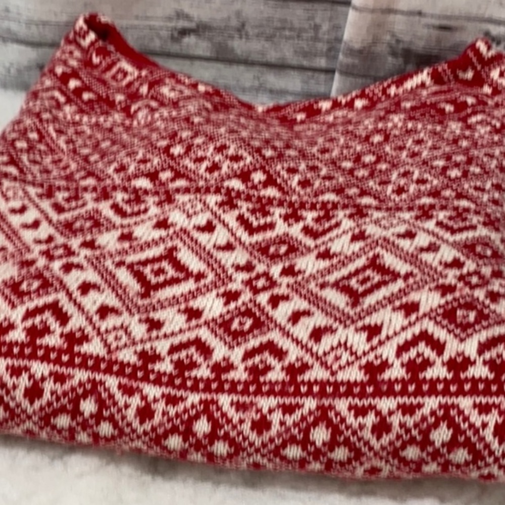 Red and white Christmas sweater Vineyard vines size small - Picture 4 of 6